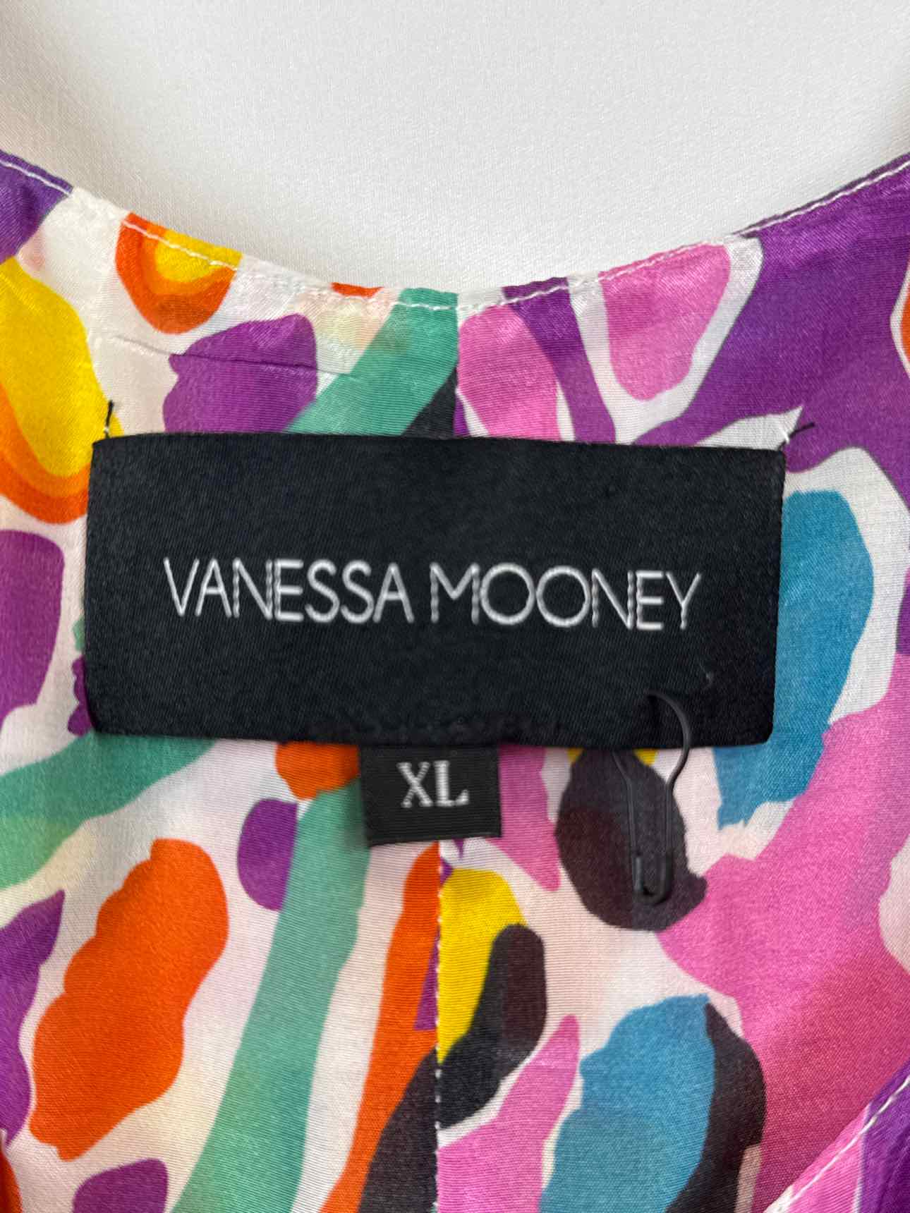 Size XL VANESSA MOONEY Jumper