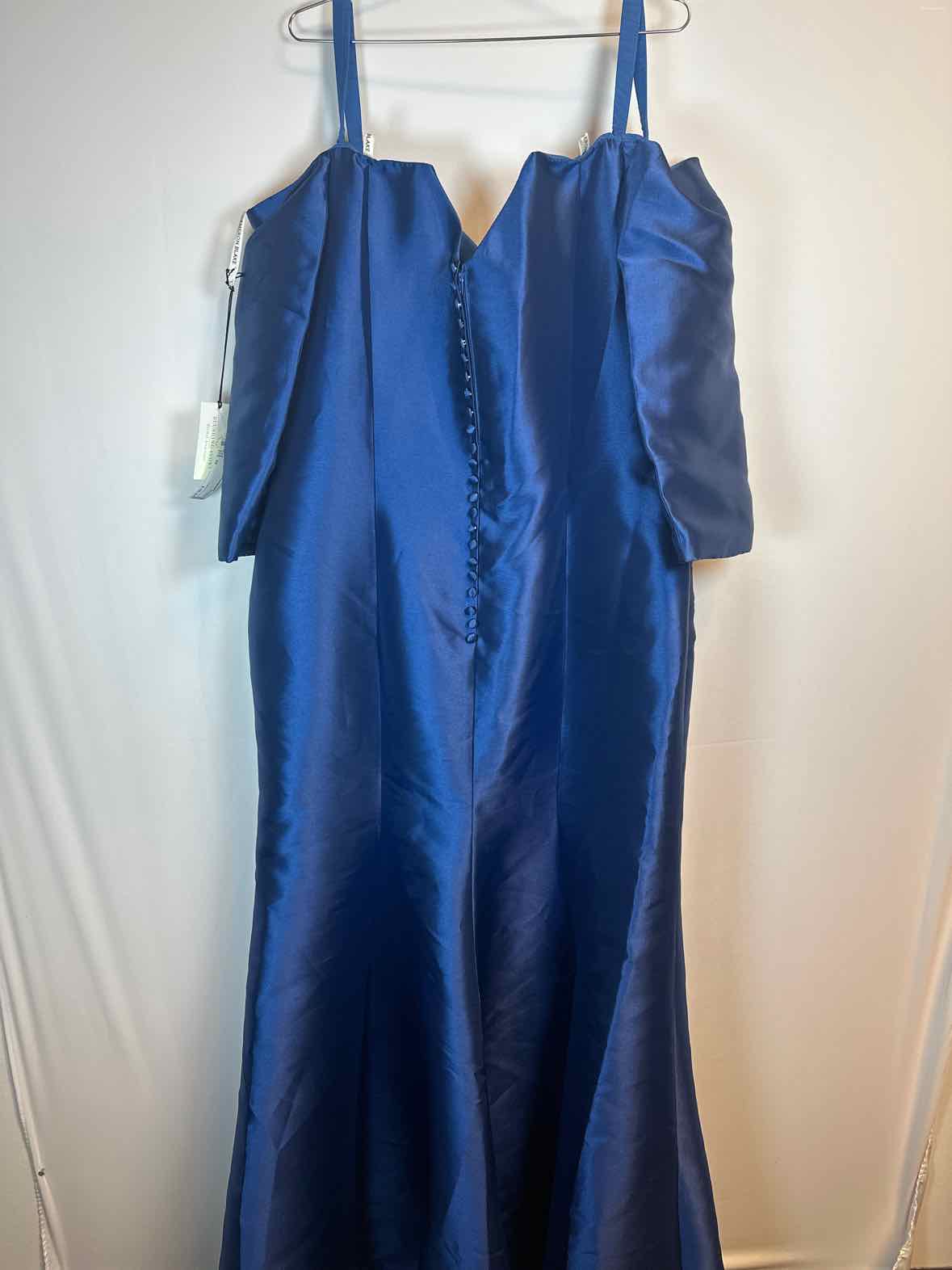 Size 20 CAMERON BLAKE Dress