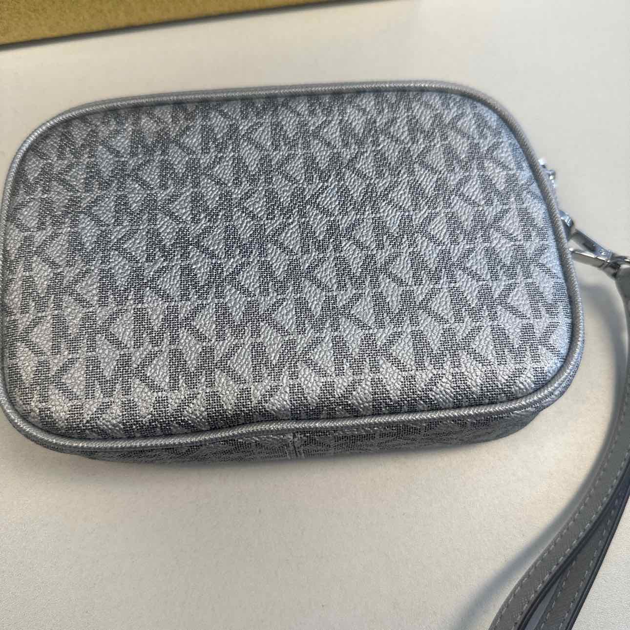 MICHEAL KORS PURSE