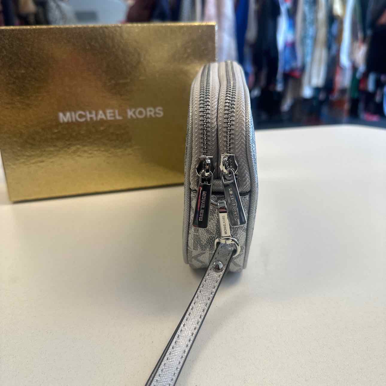 MICHEAL KORS PURSE