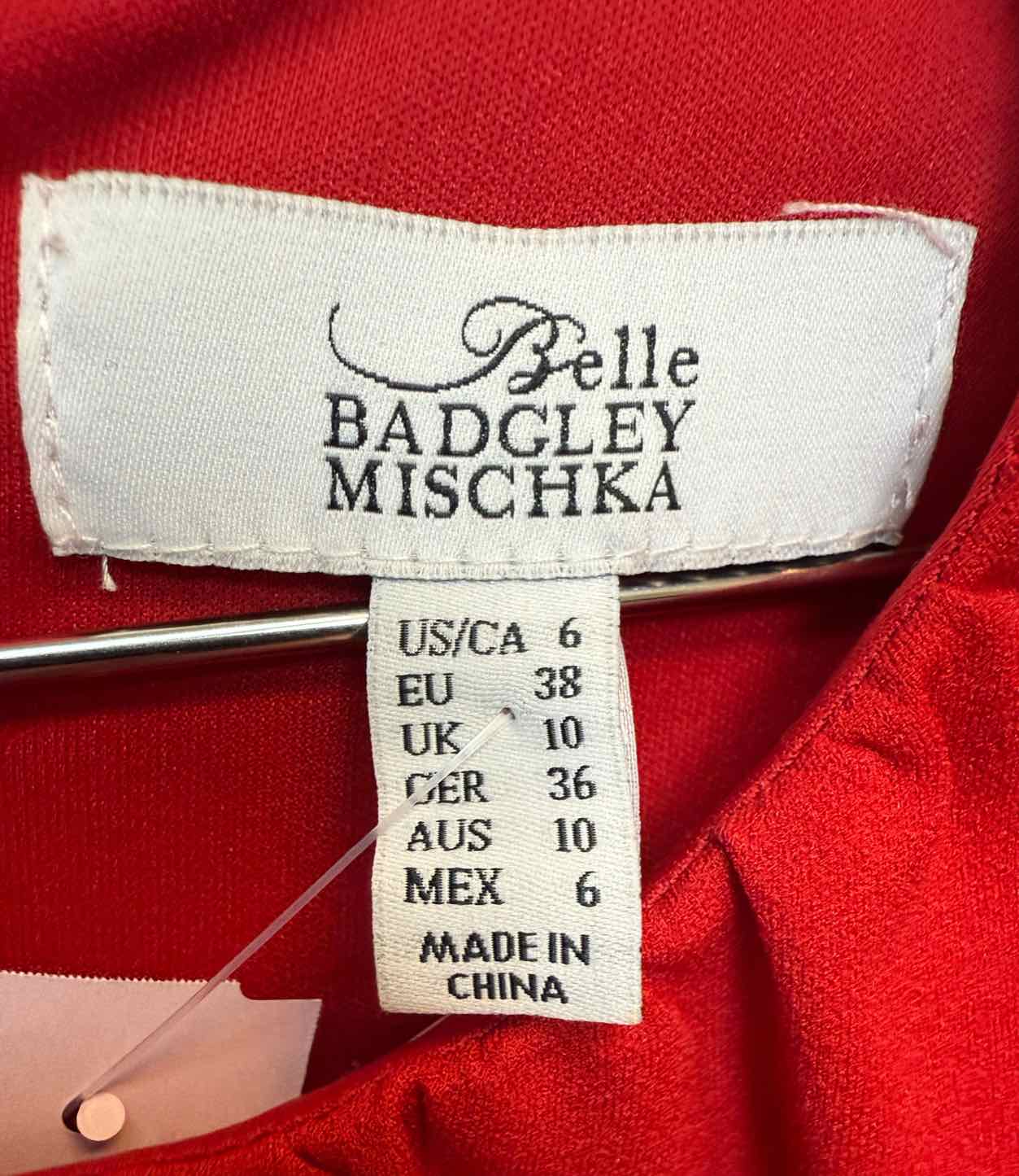 Size 6 BELLA DAHL Dress